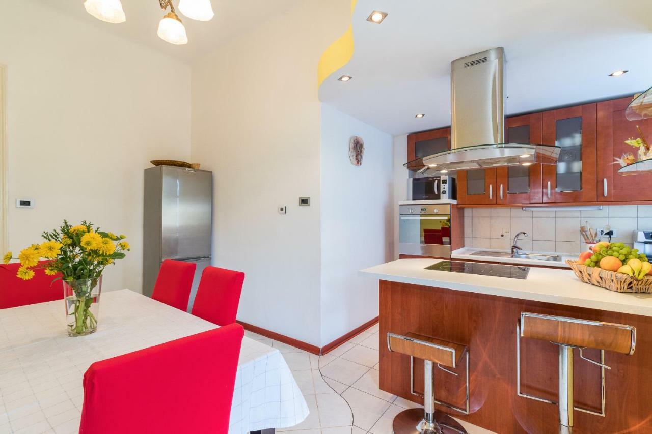 Apartman Vesna Pula Eksteriør billede