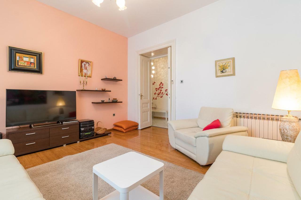 Apartman Vesna Pula Eksteriør billede