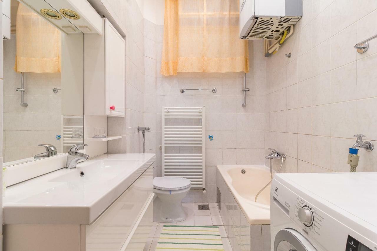 Apartman Vesna Pula Eksteriør billede